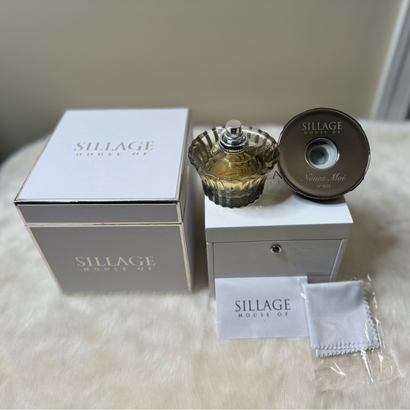 SOLD- House of Sillage Nouez Moi Limited Edition - Picture 2 of 7